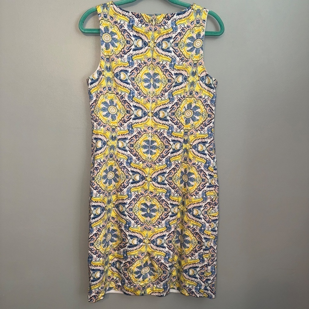 EUC Zeke Collection Greek Coffered Geo Print Shift Dress Size 8 - Picture 5 of 6